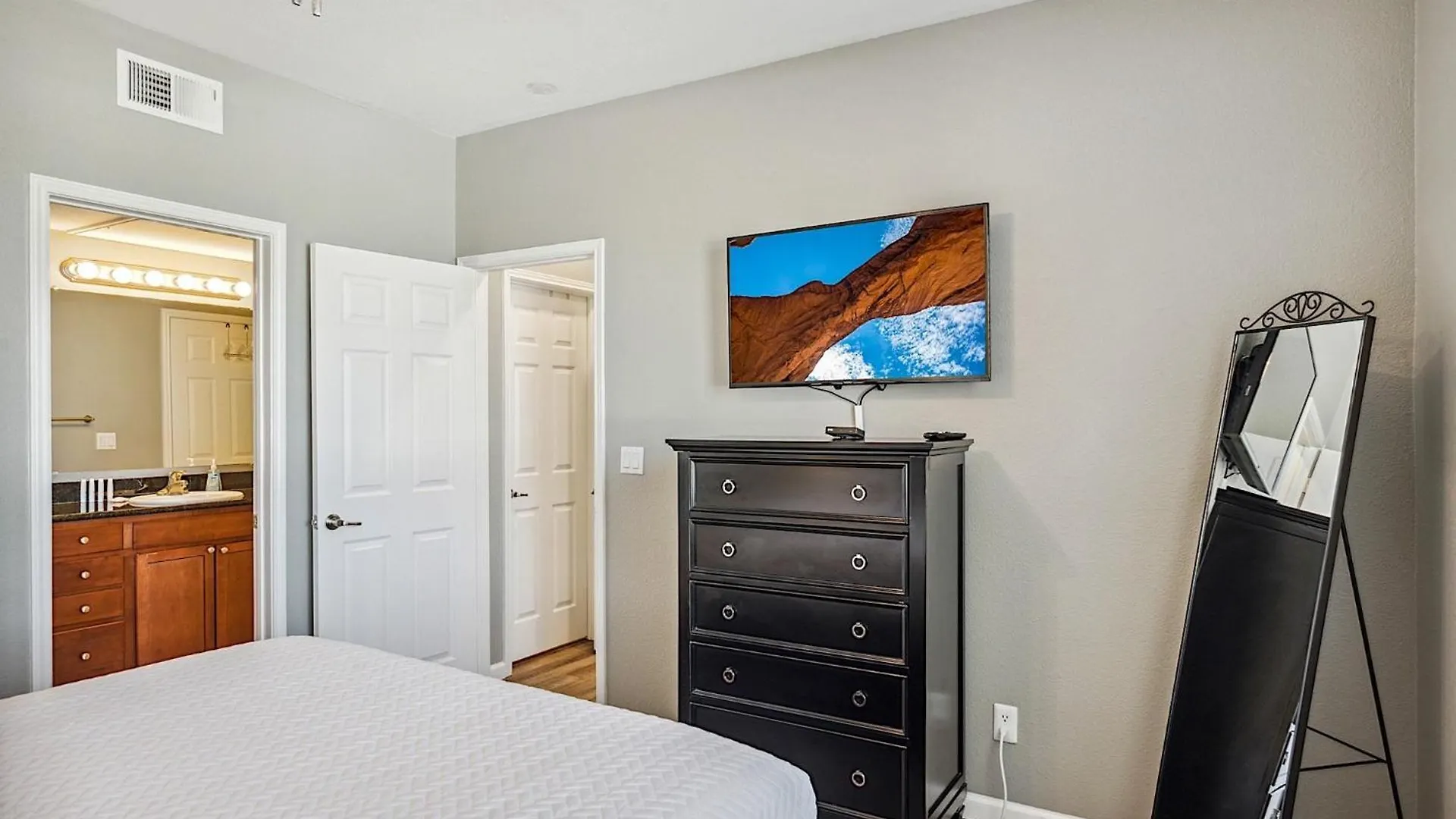 Ferienhaus At The Plaza Modern Resort-Style Condo 5069 Scottsdale