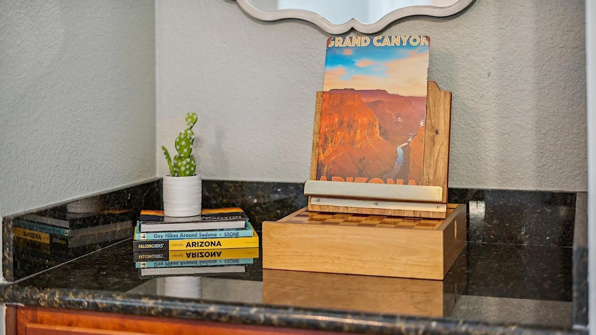 At The Plaza Modern Resort-Style Condo 5069 Scottsdale USA
