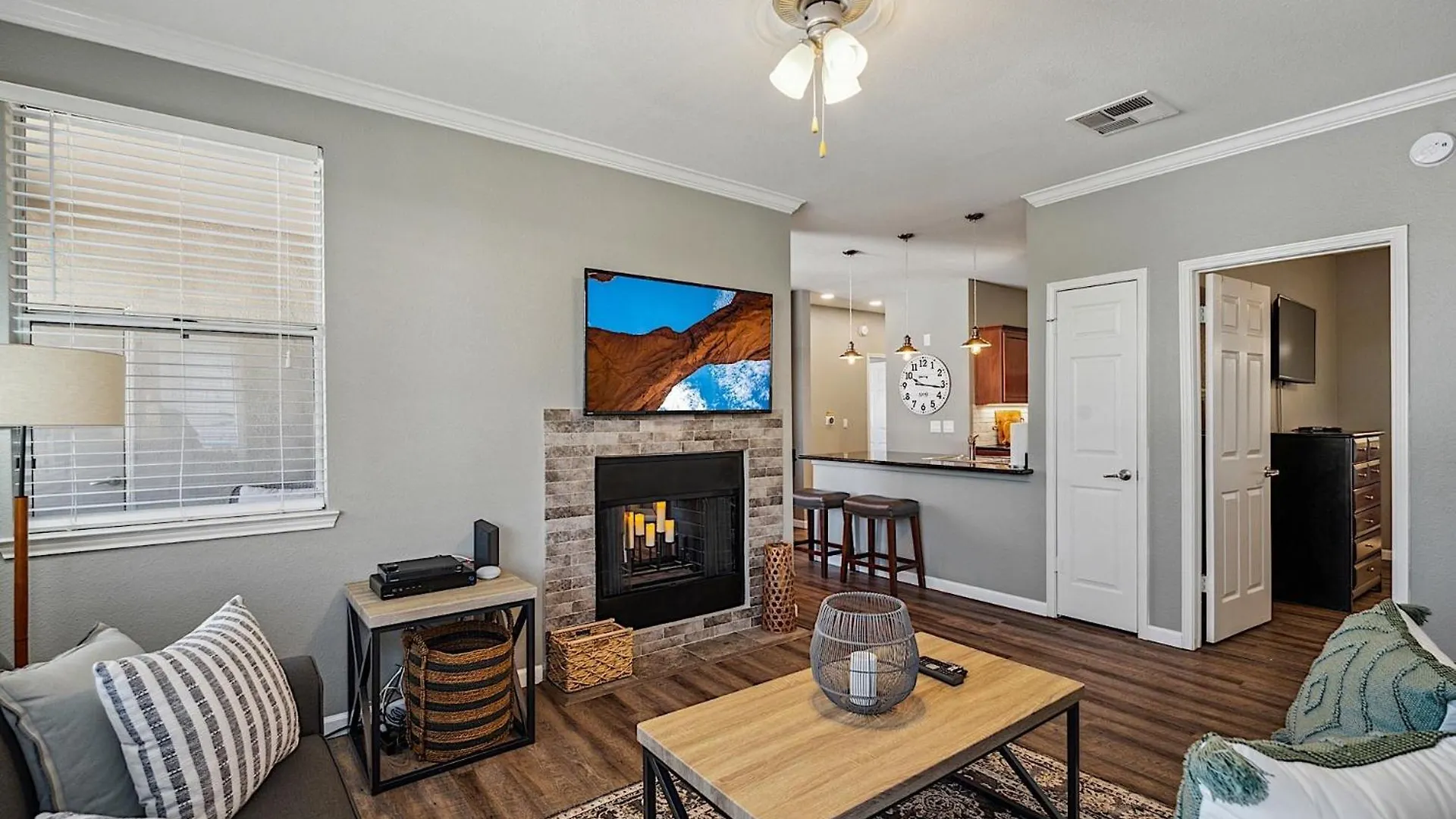 At The Plaza Modern Resort-Style Condo 5069 Scottsdale Ferienhaus